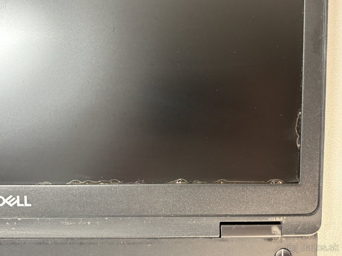 #107 Dell Latitude 5590/i5 8350U/32GB DDR4/256GB SSD - 9