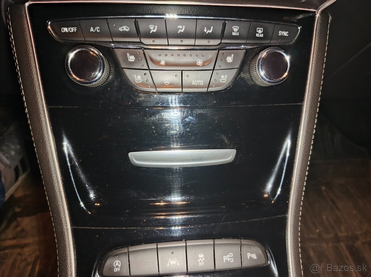 Opel Astra K Sports Tourer - 9