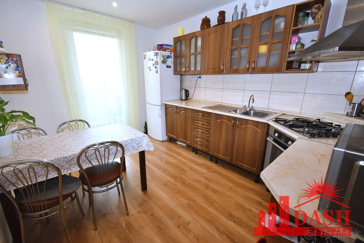 Na predaj 3 izbový byt v centre mesta s novou lodžiou, Dubni - 9