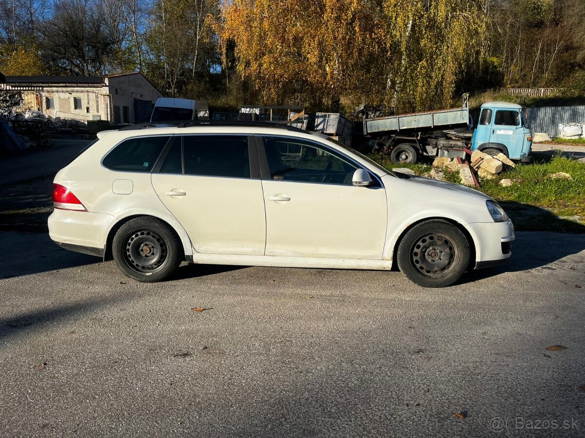 Rozpredám volkswagen golf 5 variant, kufrove dvere predané - 9