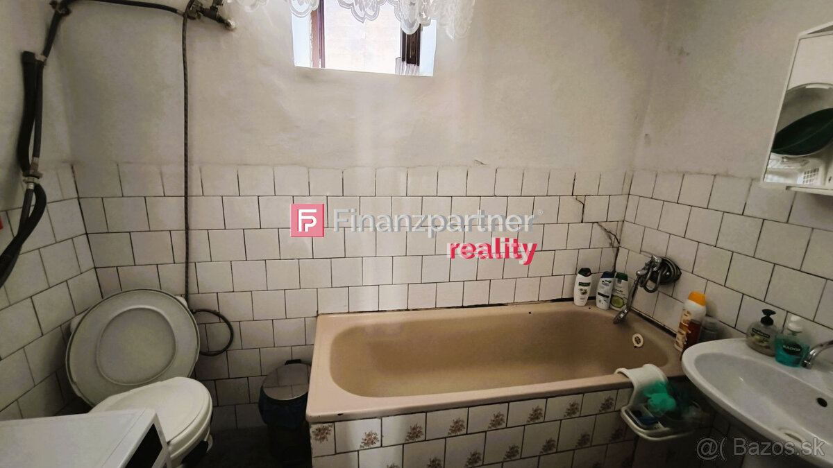Na predaj rodinný dom - 9