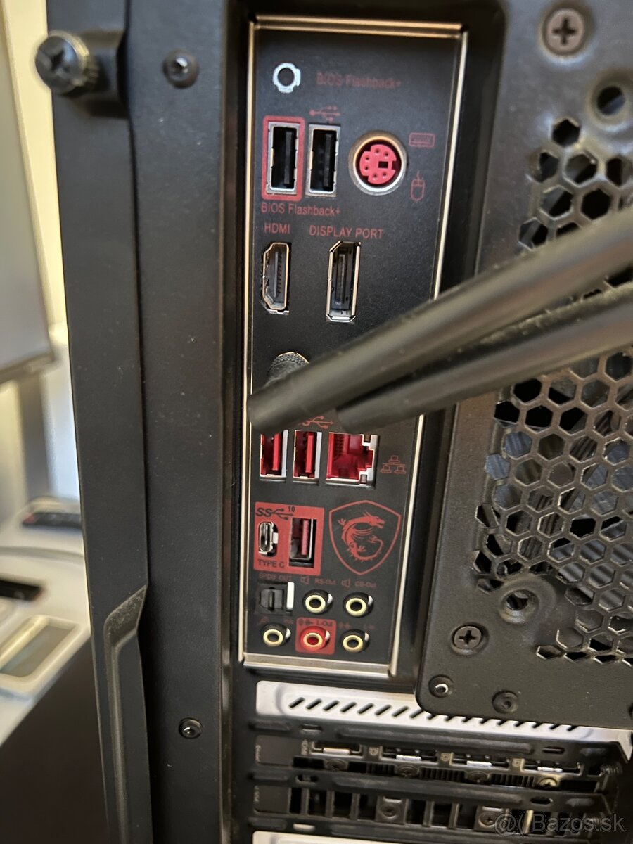 Ryzen 3700x, 32GB DDR4, SSD 512GB, RTX 4060 8GB - 9