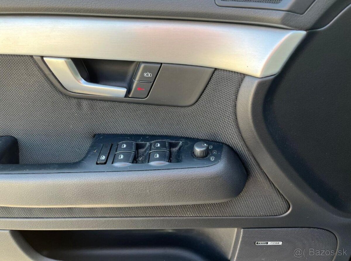 Audi A4 2.0 TFSI Quattro S-Line - 9