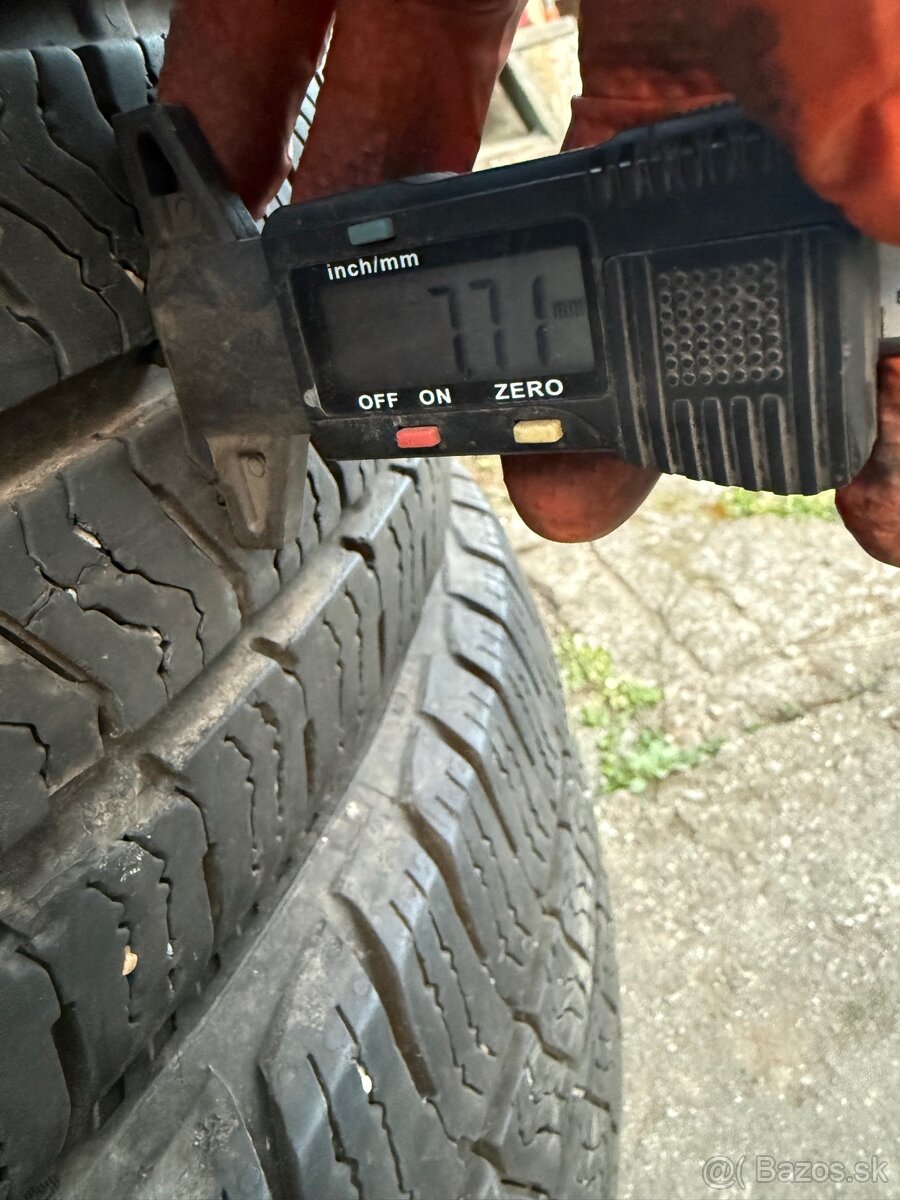 Zimné 205/65 R16C Barum - 9