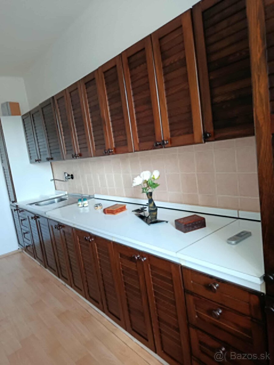 Rodinný dom na predaj – Veľké Ripňany - 9