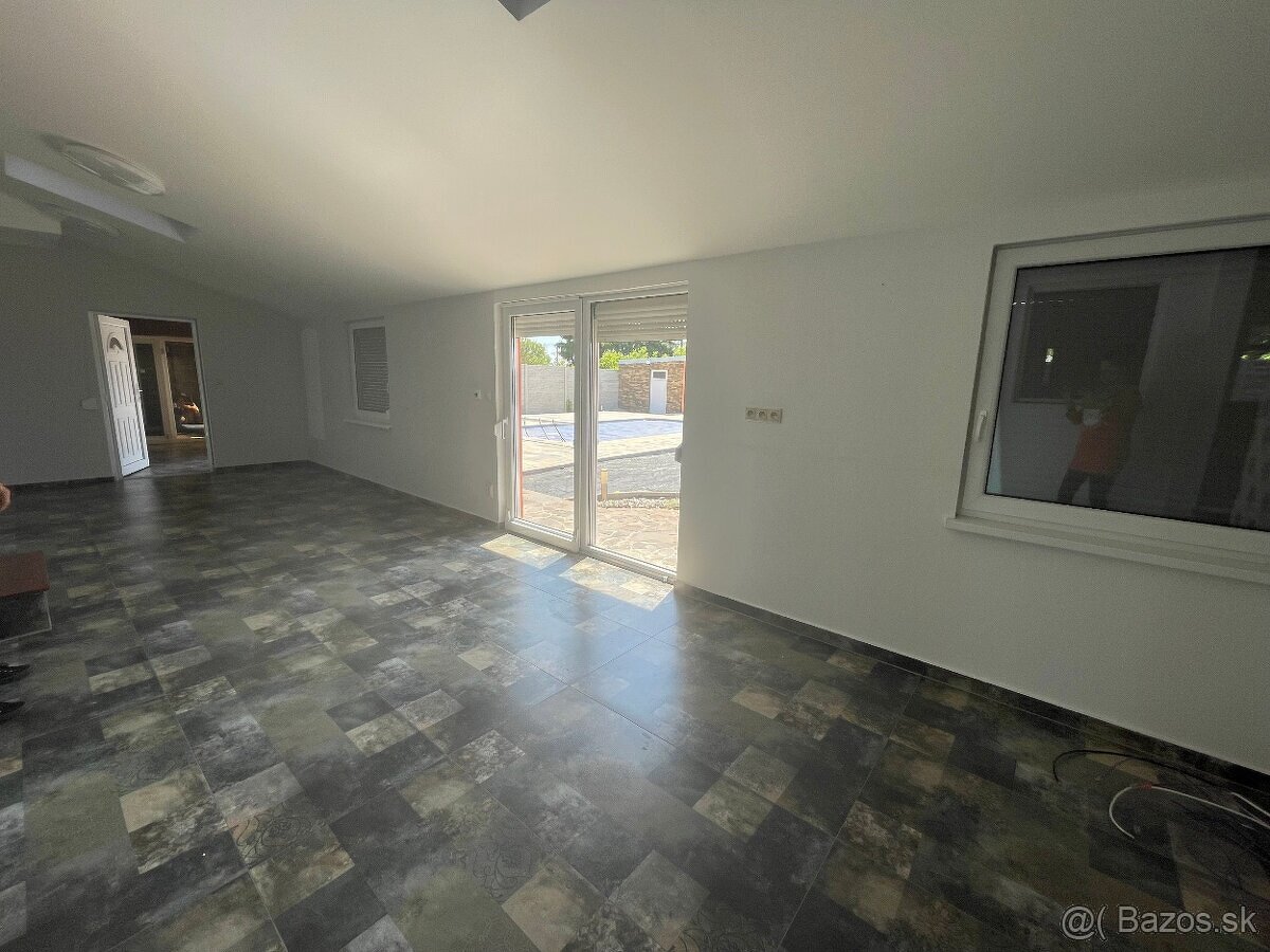 MH214 –Zľava 5000,-€ Na predaj rodinný dom v Komárne - 9