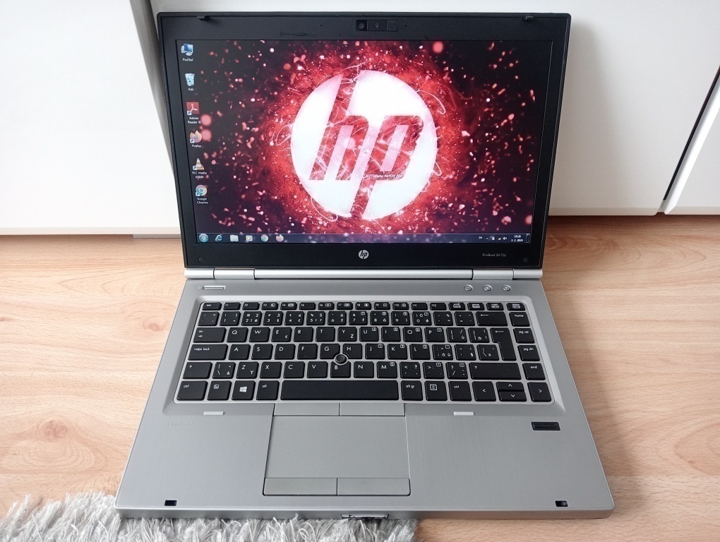 predám ntb HP elitebook 8470p / 4gb ram / Intel core i5- - 9
