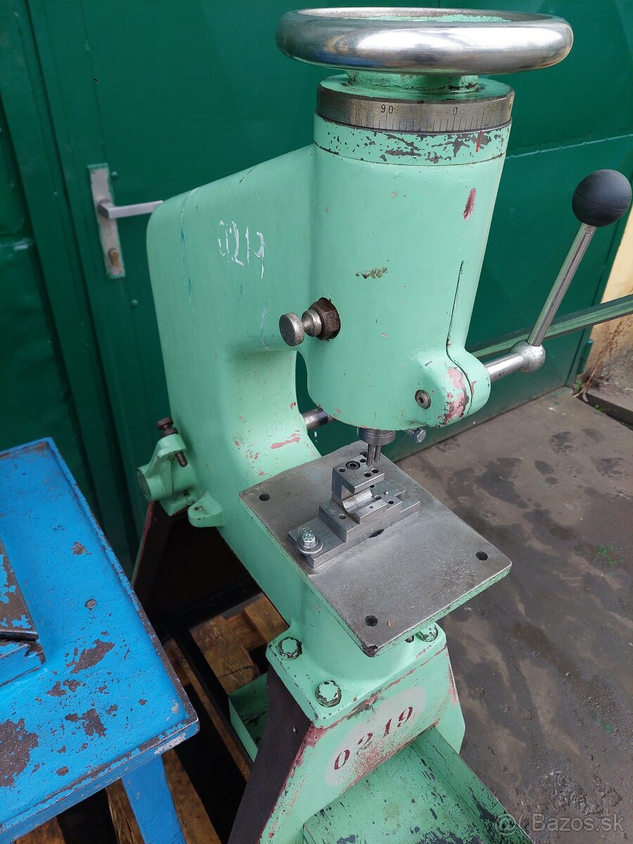 Lis ruční, nožní - 9