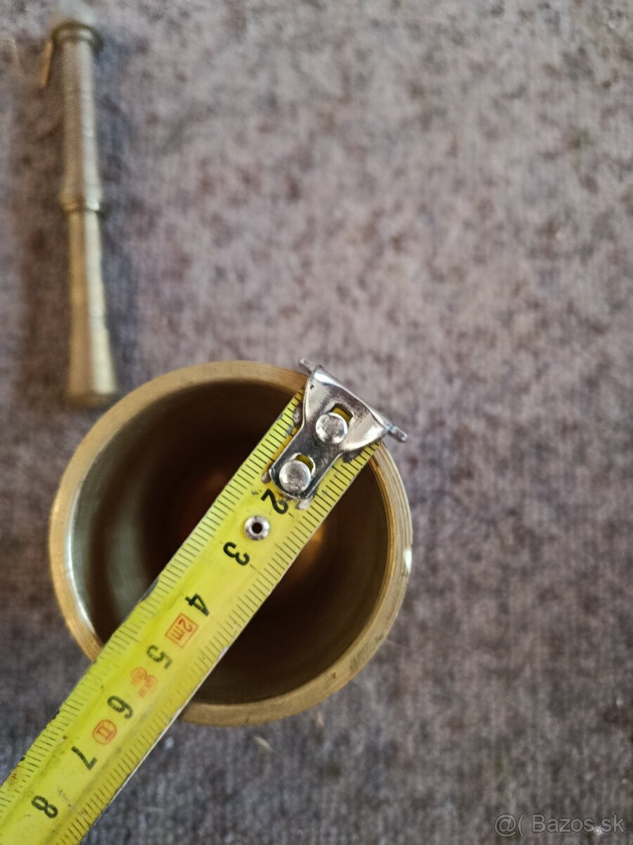 Mažiare mosadzné - 9