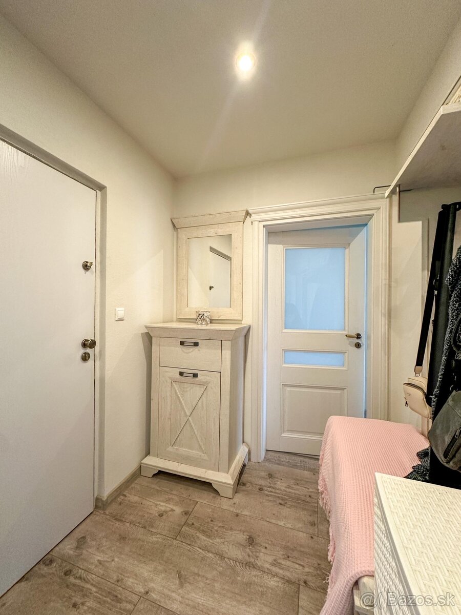 NOVINKA 2 izbový byt v obci Hodruša - Hámre - 9