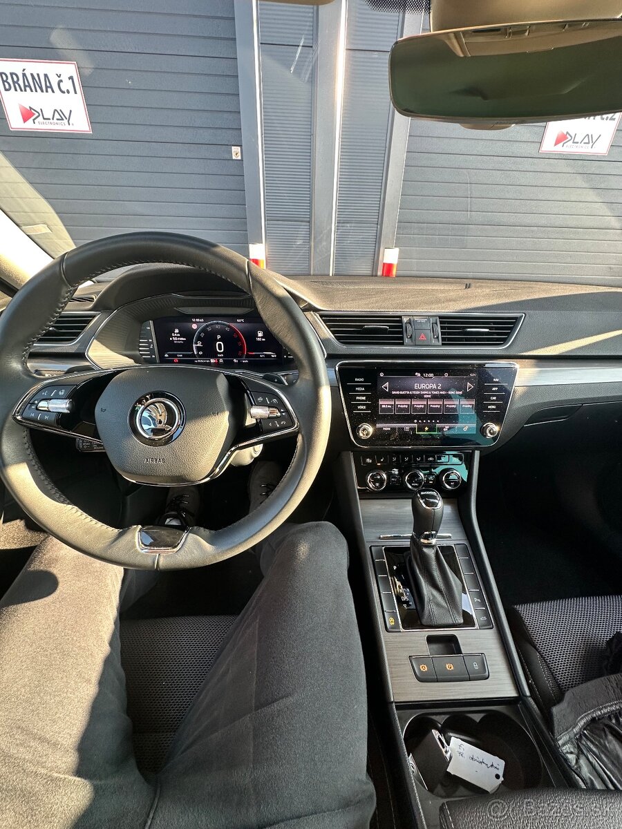 Škoda supebr 2023 2.0 TDi travel a. matrix business amundsen - 9