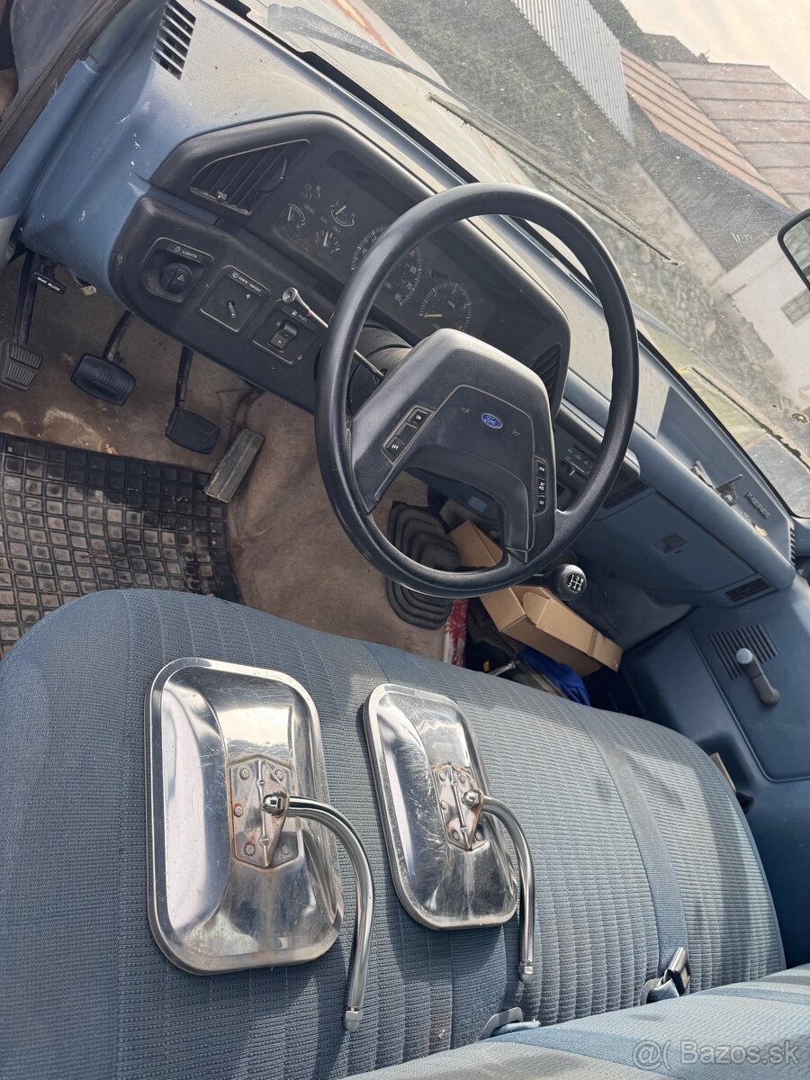 FORD F350 Custom - Diesel - Manual - 9