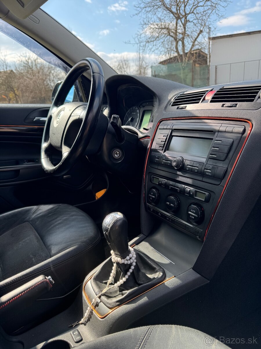 Škoda Octavia 2.0 TDI 103kw L&K - 9