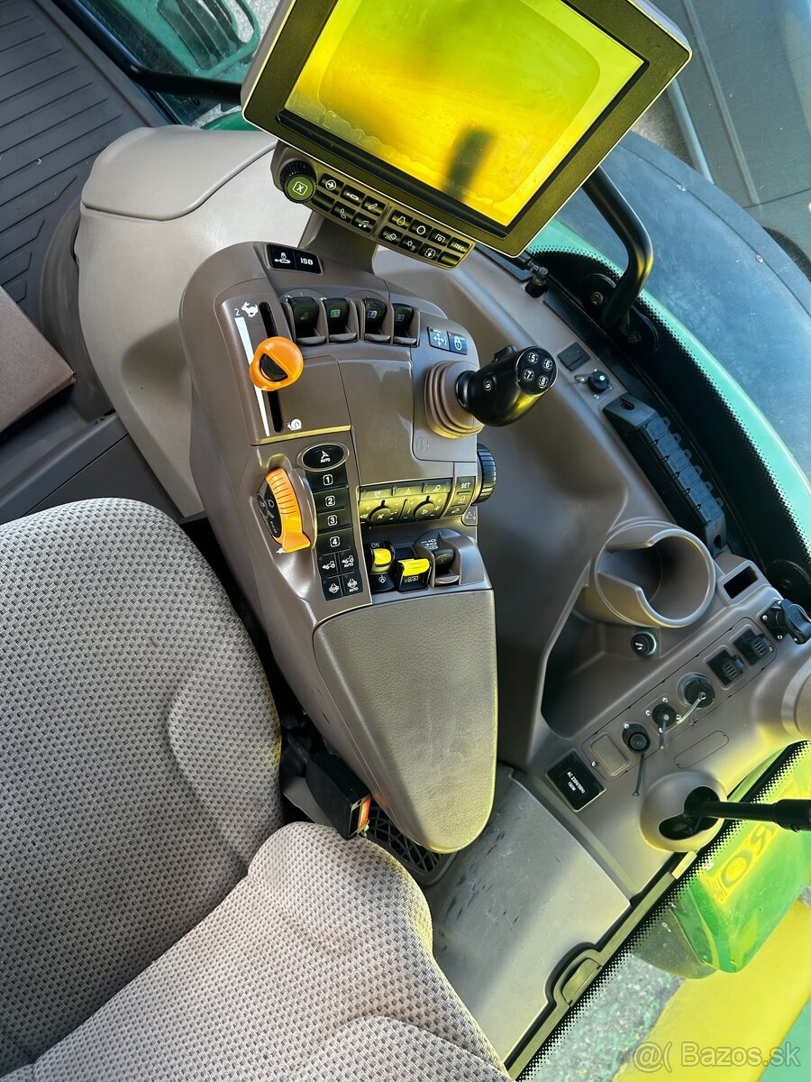 John Deere 6175R - 9