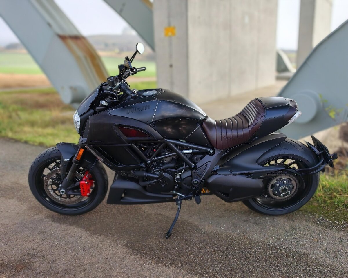 DUCATI DIAVEL DIESEL EDITION 666-ZBERATELSKY KUSOK - 9
