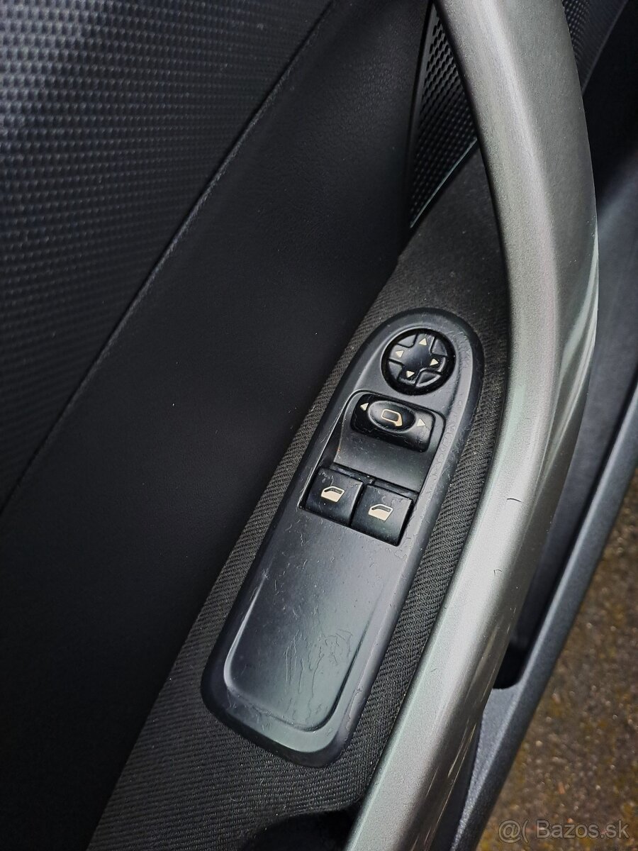 Predám Peugeot 308 SW - 9