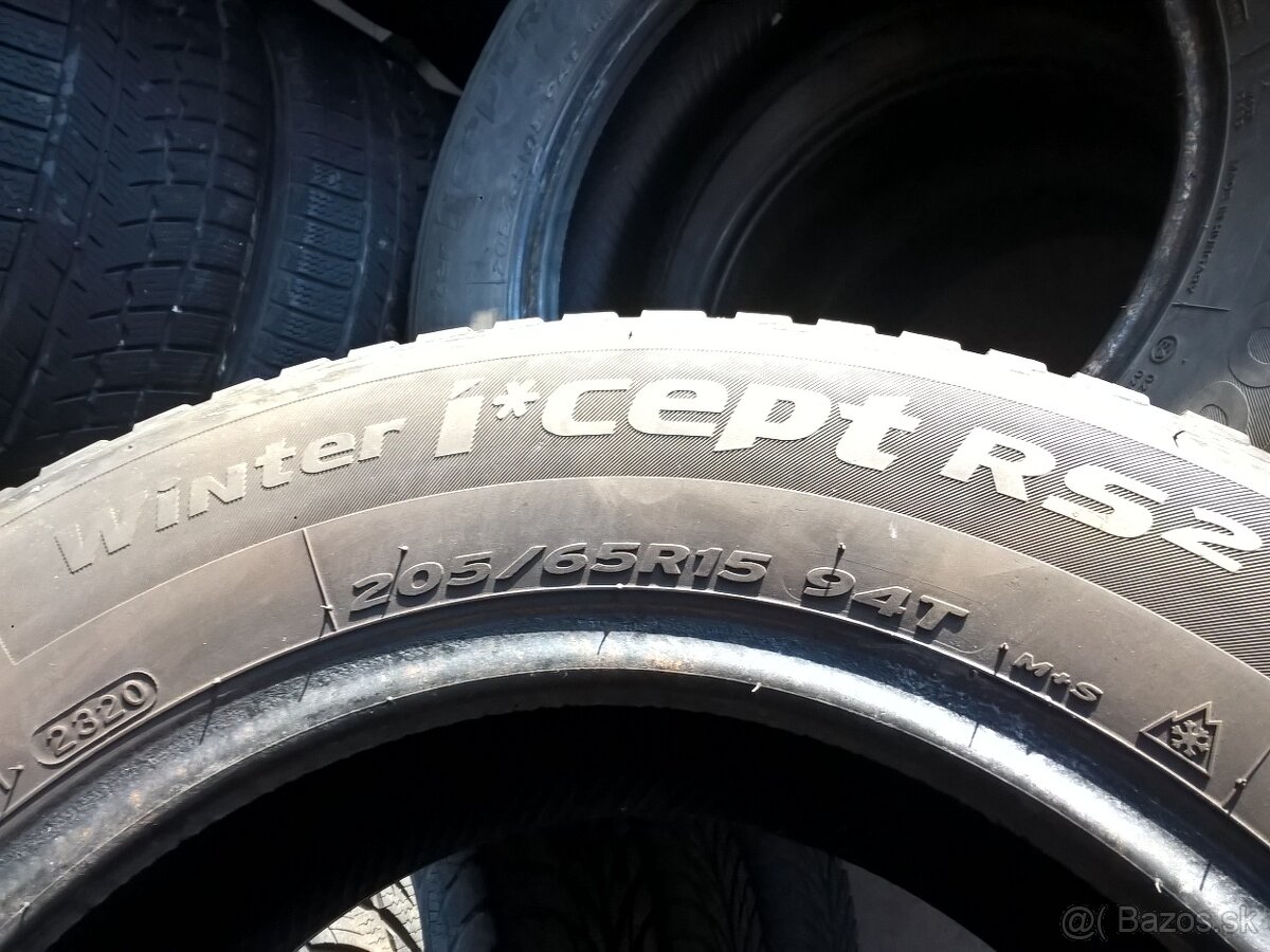 4 ks ZIMNÉ 205/65 R15 94H HANKOOK a MICHELIN - UŽ OD 25-€/ks - 9