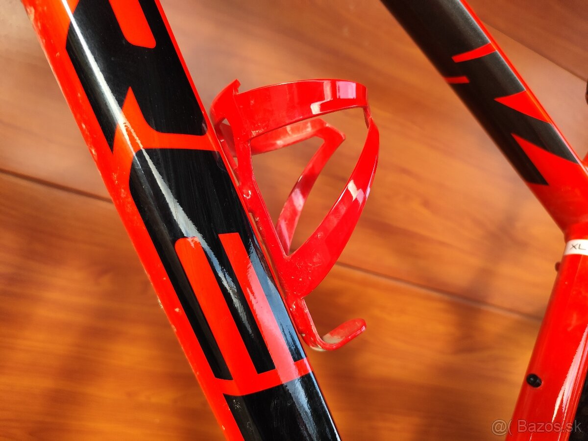 Predam Trek X - Caliber 8 XL - 9