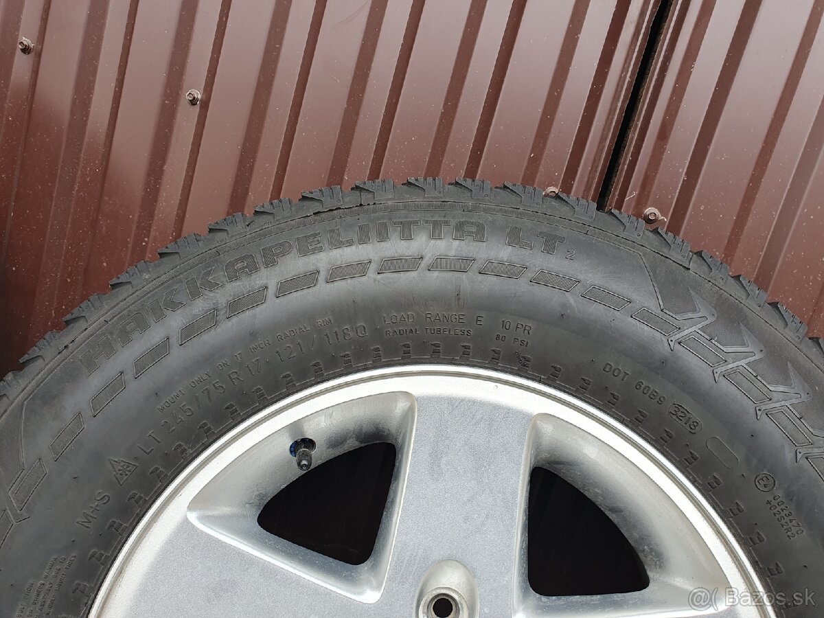 Kolesa ORIGINÁL JEEP 5x127 7,5x17 ET44,45 - 9