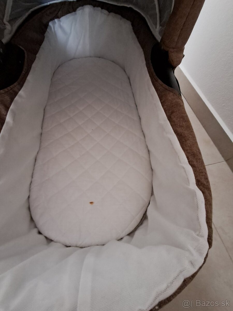 Kombinovaný kočík - 9