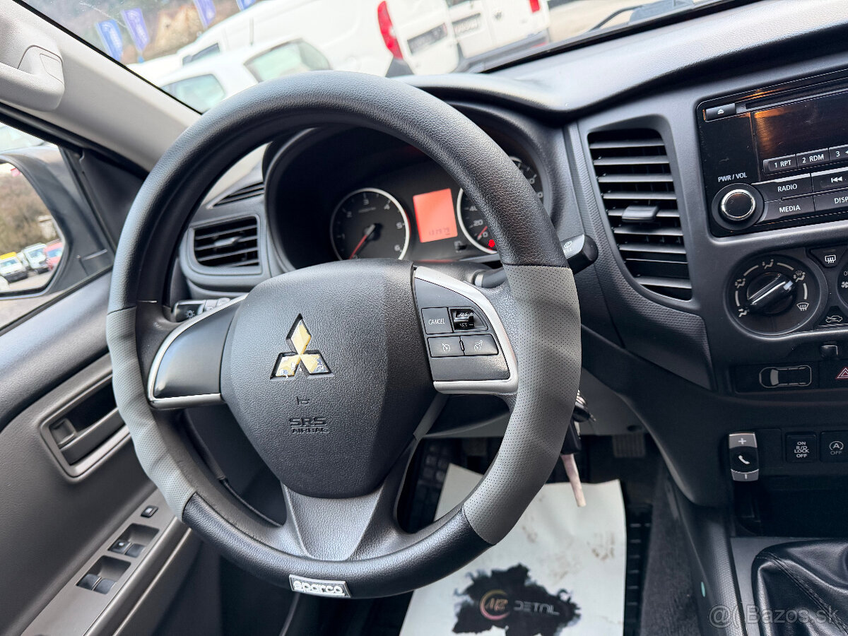 Mitsubishi L 200 L200 2.4 DI-D Double Cab Invite - 9