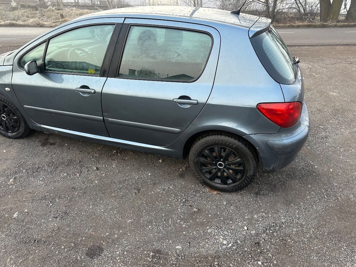 Peugeot 307 1.6 HDI - 9