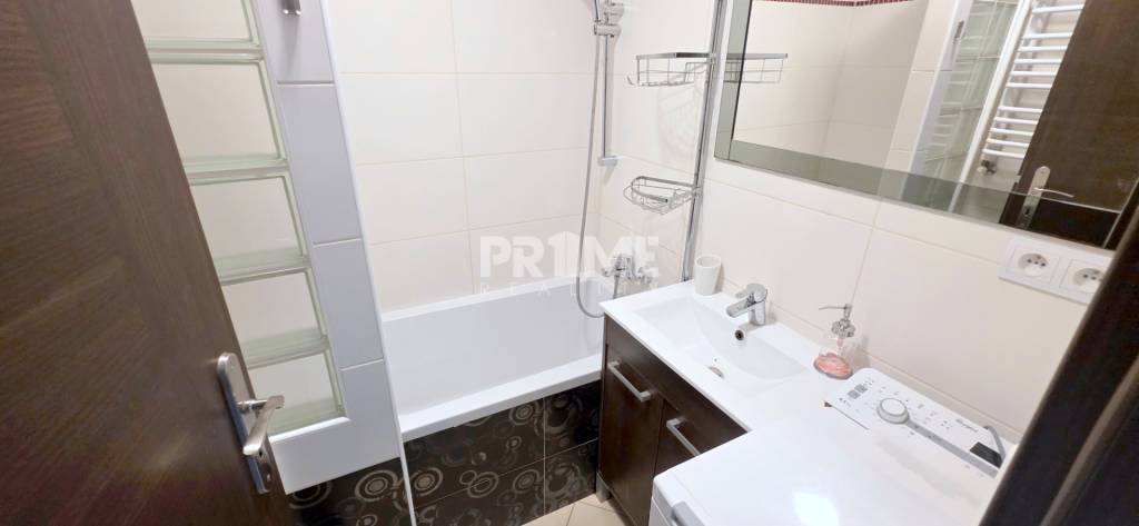 MODERNÝ 2i BYT, REKONŠTRUKCIA, Trnavské mýto, Trnavská cesta - 9