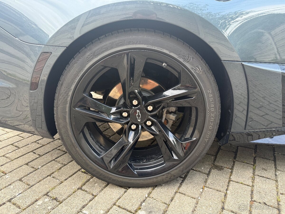 Predám Chevrolet Camaro 6,2 V8 automat LT1 - 9