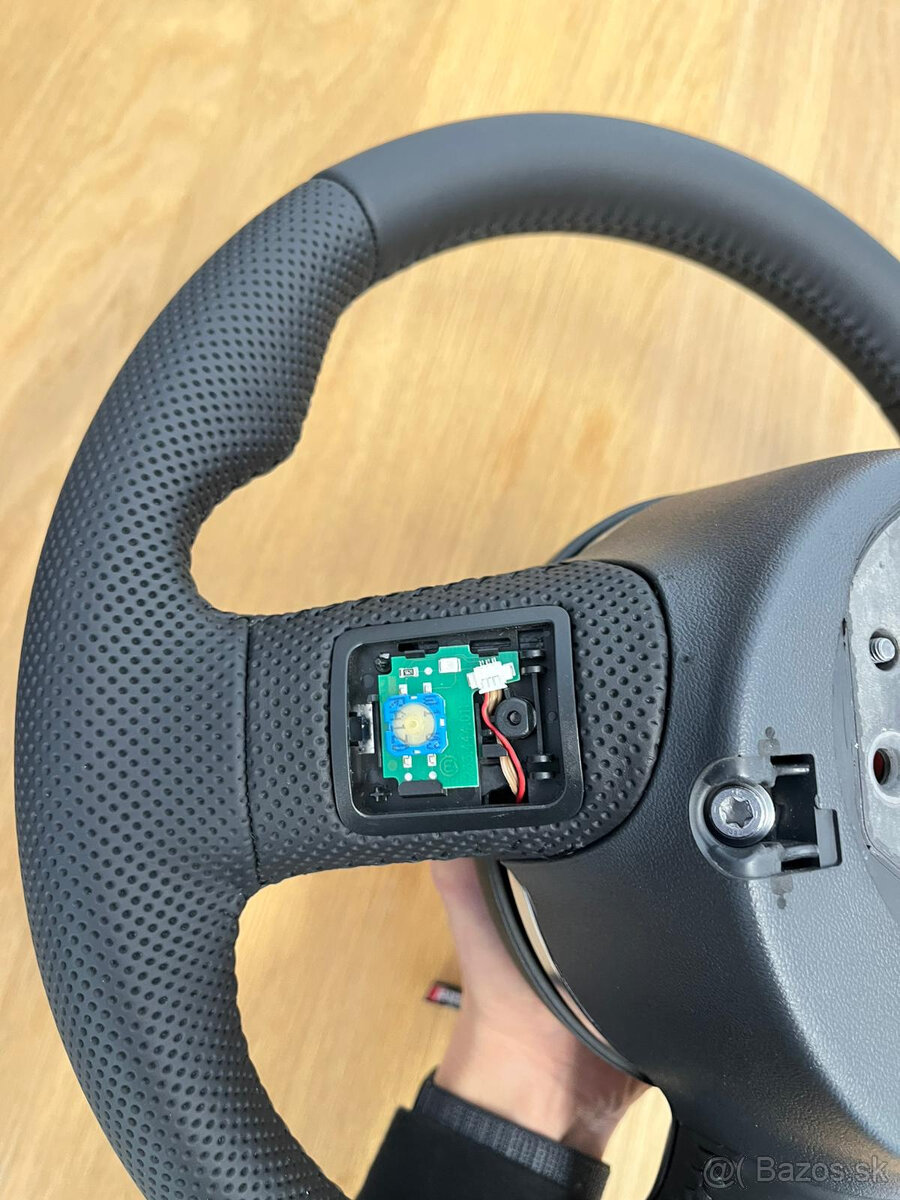 Audi RS6 4F - volant - 9