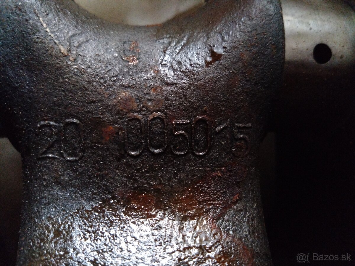 kľukový hriadeľ GAZ 69, Volga 21, UAZ - 9