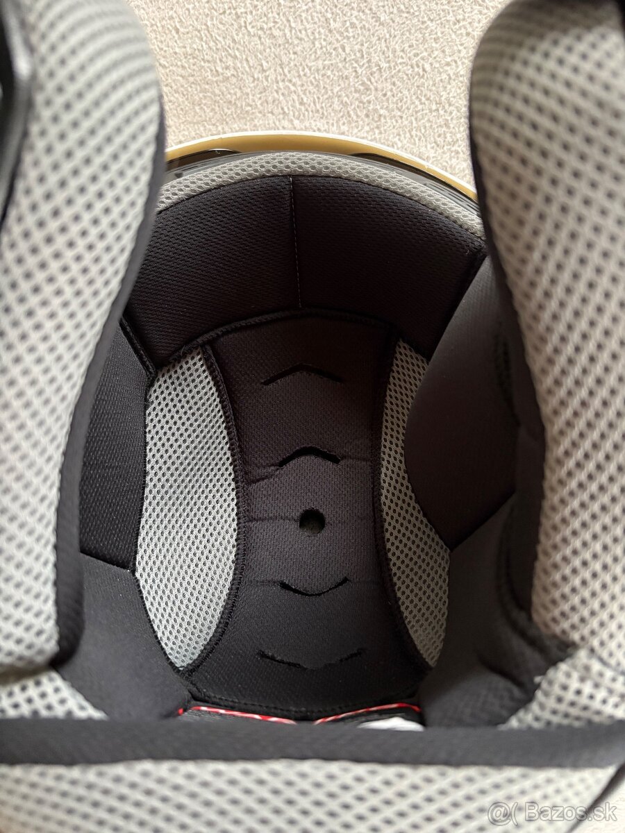 Predám prilby -TOP stav - 9