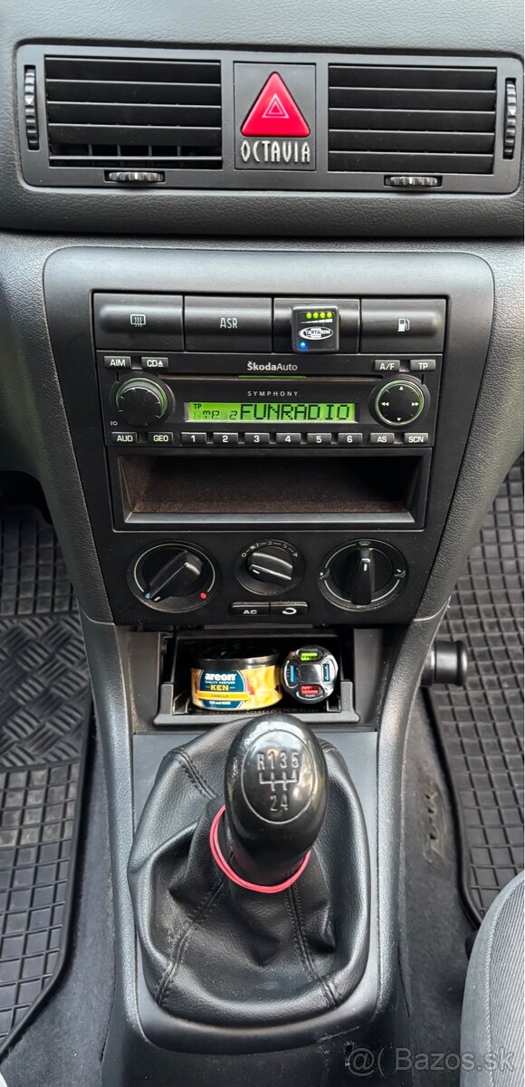 ŠKODA OCTAVIA (2004) 1,6 LPG - 9