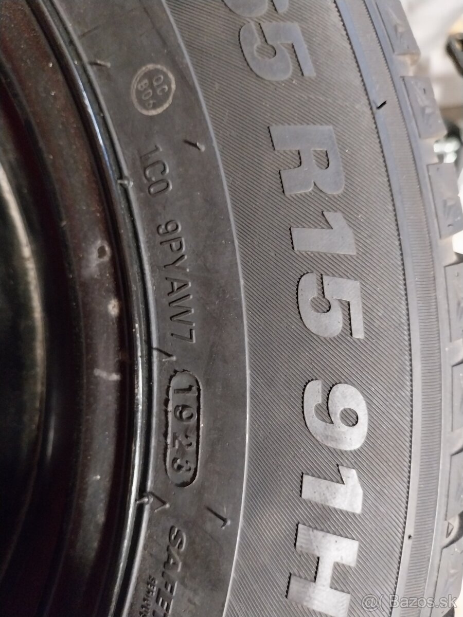 Kumho 195/65 R15 zimne pneu s diskami - 9