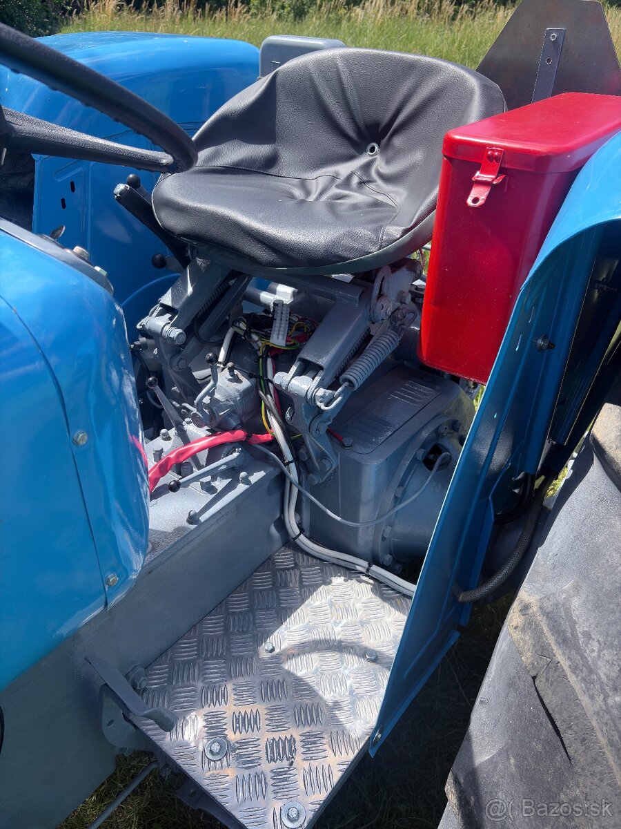 Zetor 3011- motor 6701 - 9
