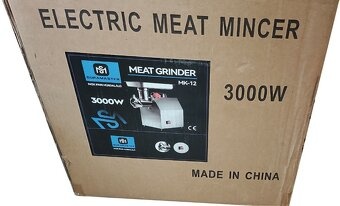 Výkonný elektrický mlynček na mäso 3000W 2 šajby 2 nože - 9