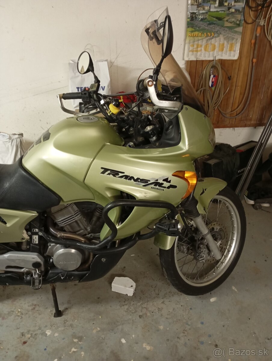 Honda Transalp 650 - 9