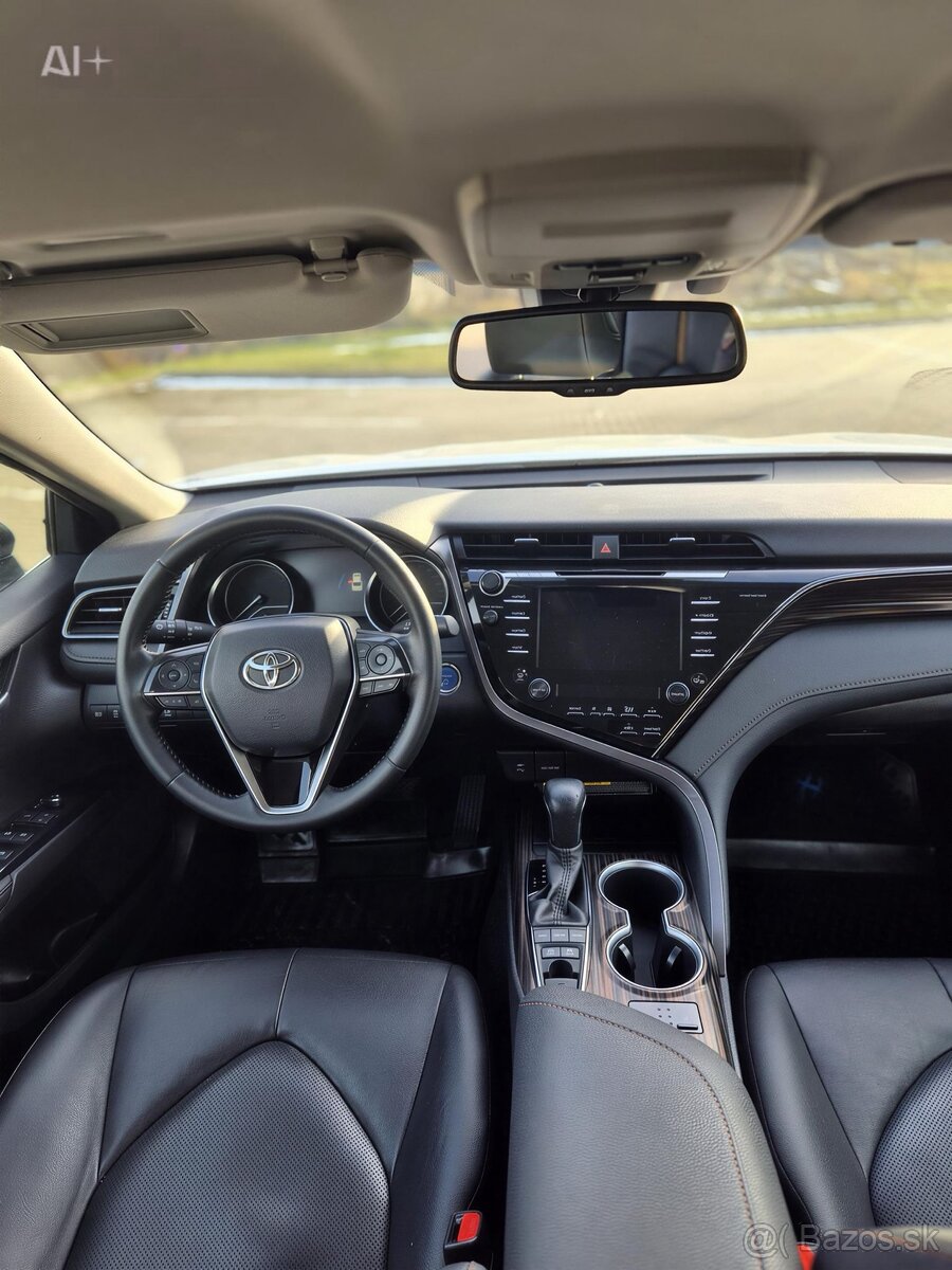 Toyota Camry 2020 - 9