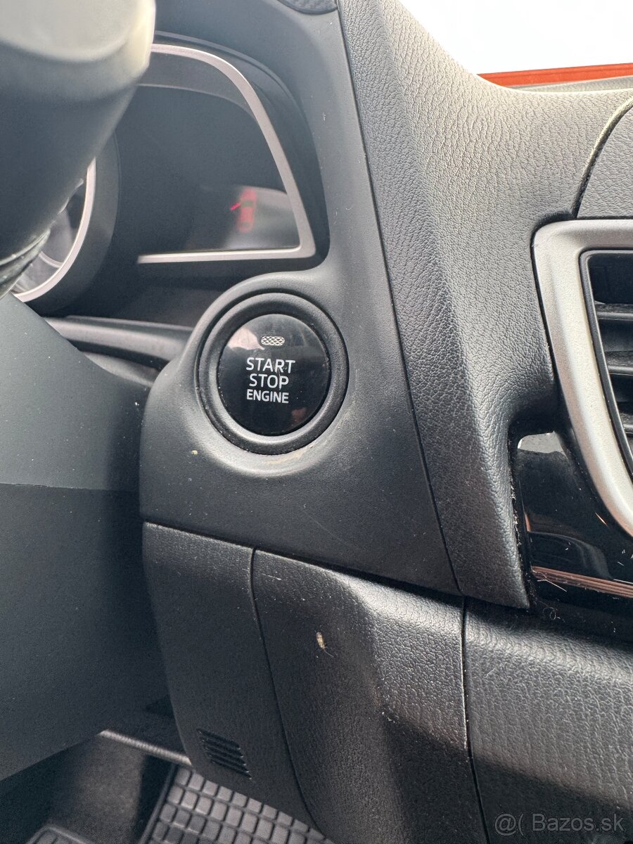 Mazda 3 1.5i (74kW) - 9