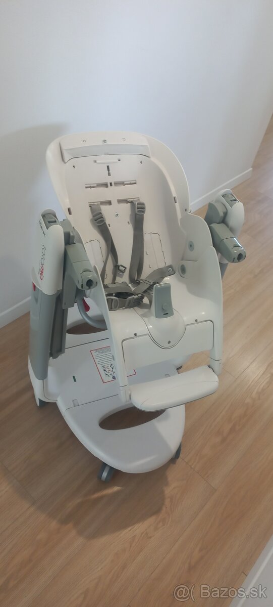 Jedalenska stolicka Peg-Pèrego - 9