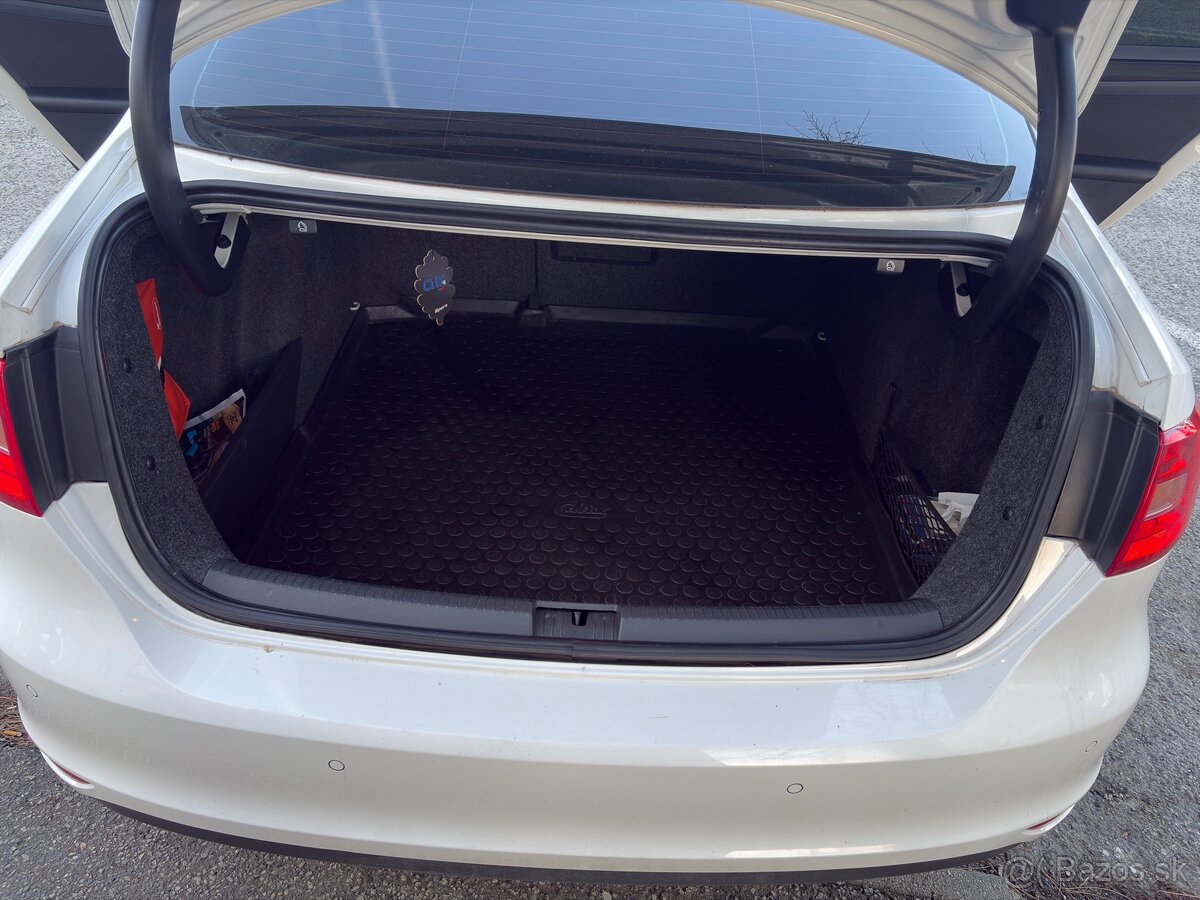 Volkswagen Jetta, 2013, 1.6 TDI- 77KW - 9