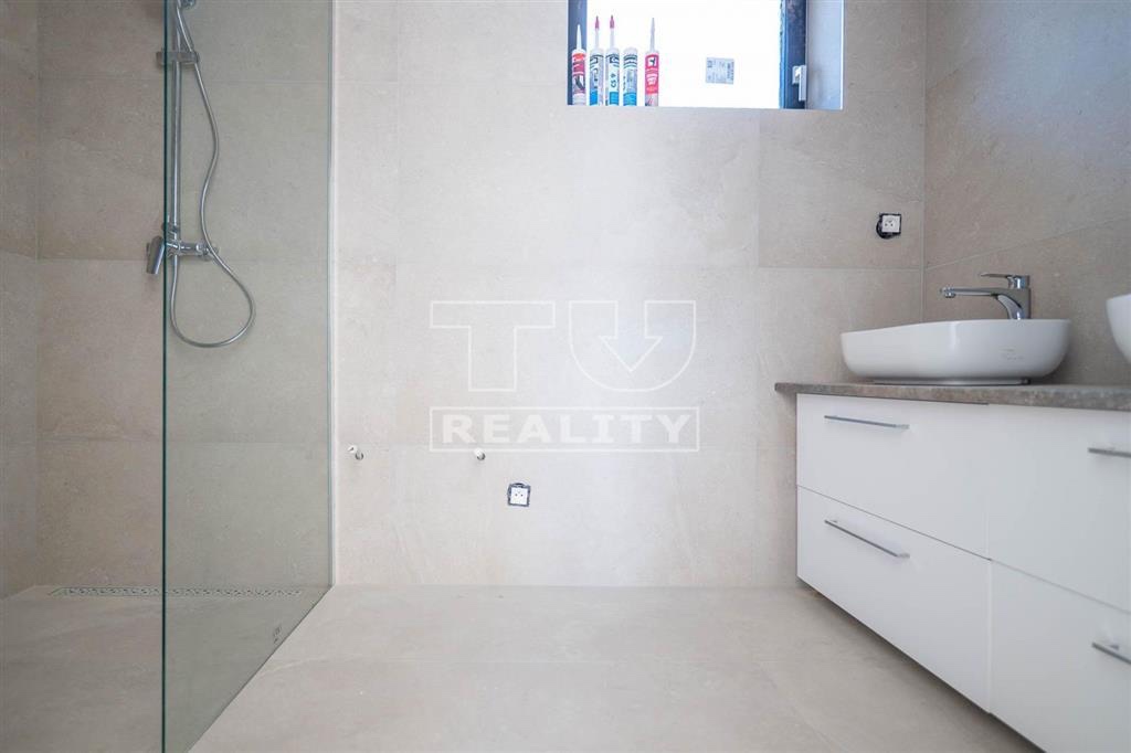 Moderný 4-izbový dom pri Žiline – ihneď k nasťahovaniu - 9