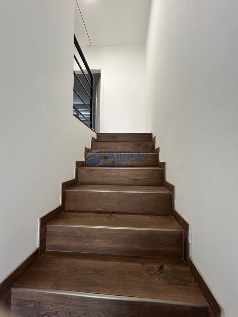 Rodinný dom v dvojdome - novostavba so záhradkou v obci Milo - 9