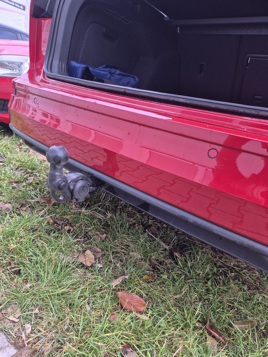 Golf Variant 2.0 TDI - 9