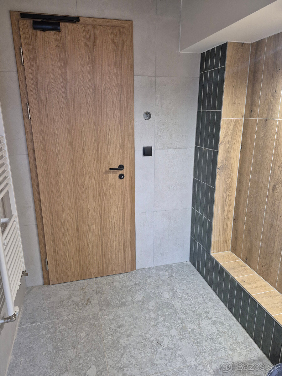 Montáž interiérových dverí - 9