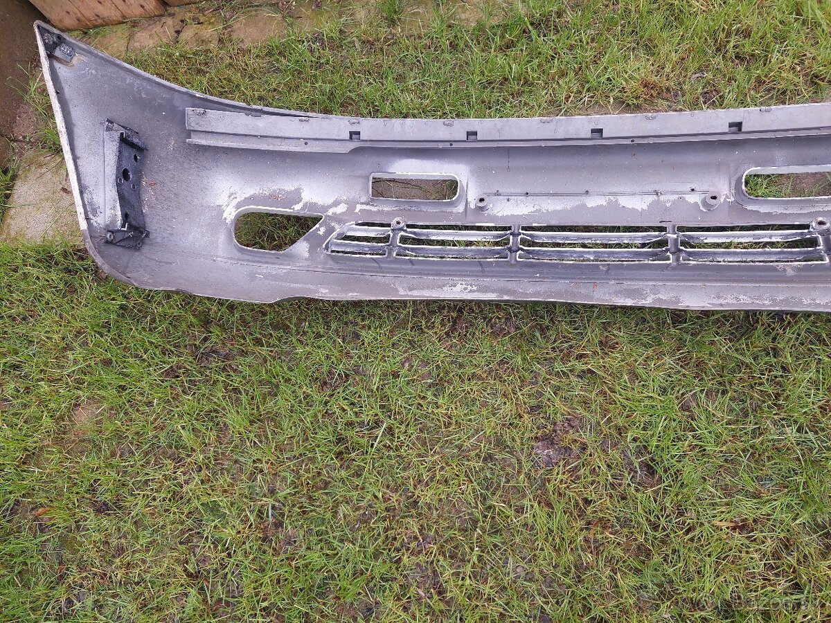 Vito W638 - Pravý blatník + nárazník + maska - 9