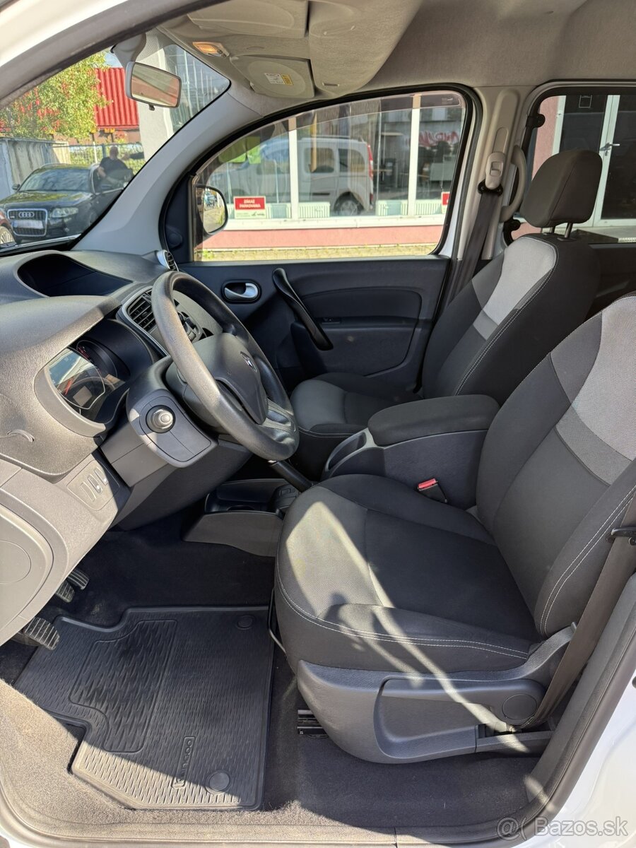 Renault Kangoo dCi 90 66 kW - 9