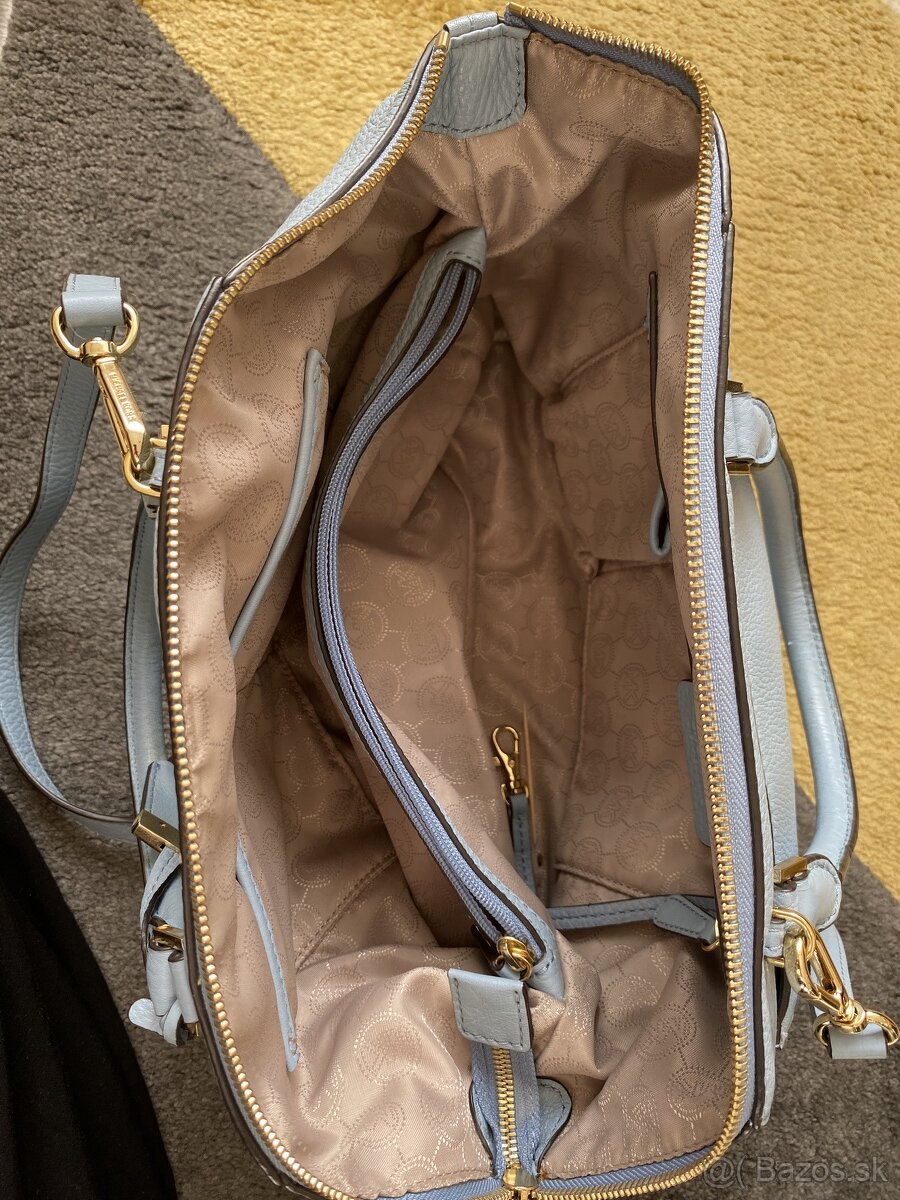 ÚŽASNÁ KABELKA ZNAČKY MICHAEL KORS - 9