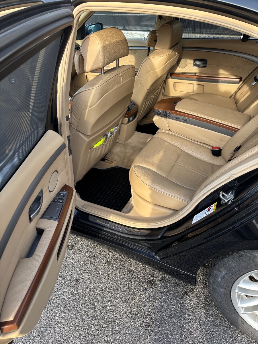 PREDAM BMW E66 745I LPG TOP STAV - 9