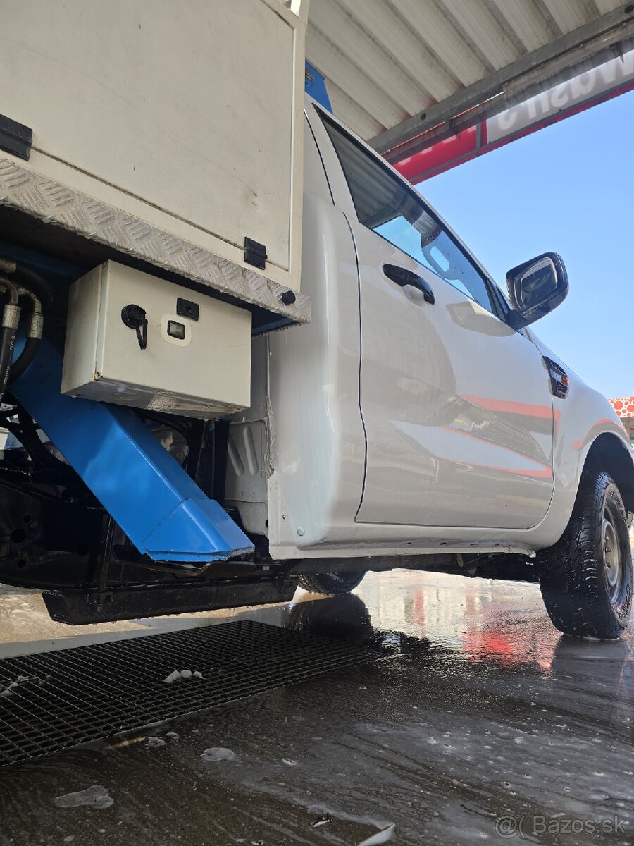 Ford ranger plošina 4x4 - 9
