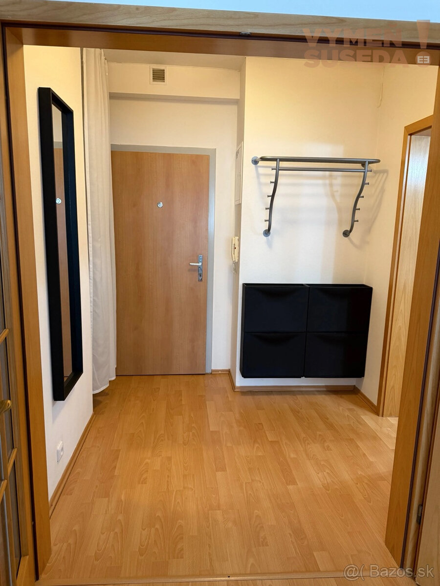 VYMEŇ SUSEDA – VÝNIMOČNÝ 2 IZB. ZARIADENÝ BYT S BALKÓNOM A - 9